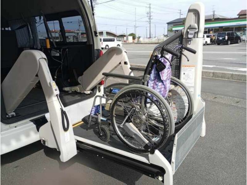 HIACE VAN