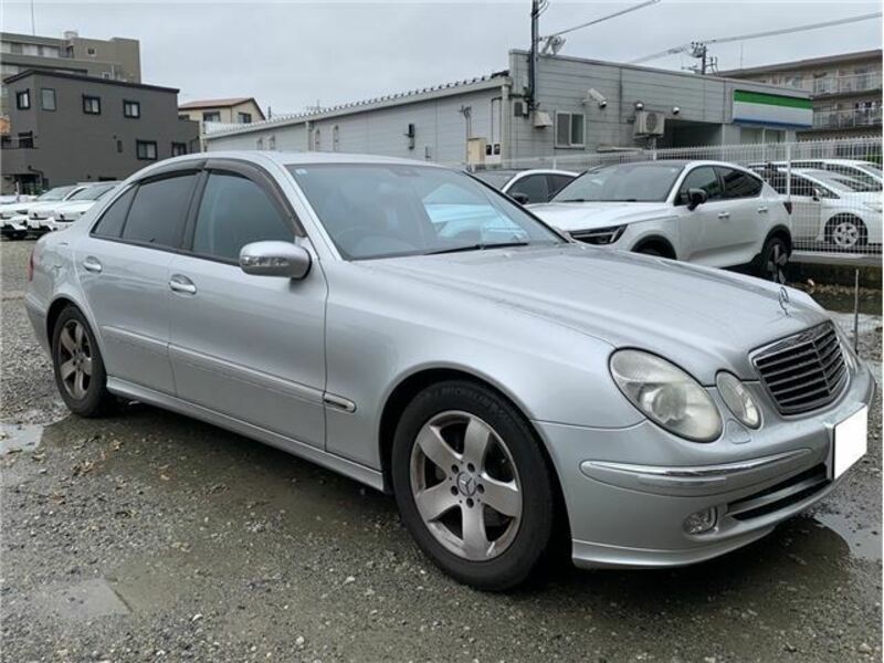 MERCEDES-BENZ E-CLASS