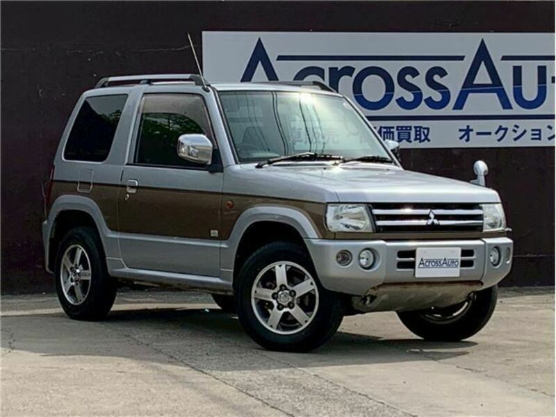 MITSUBISHI　PAJERO MINI