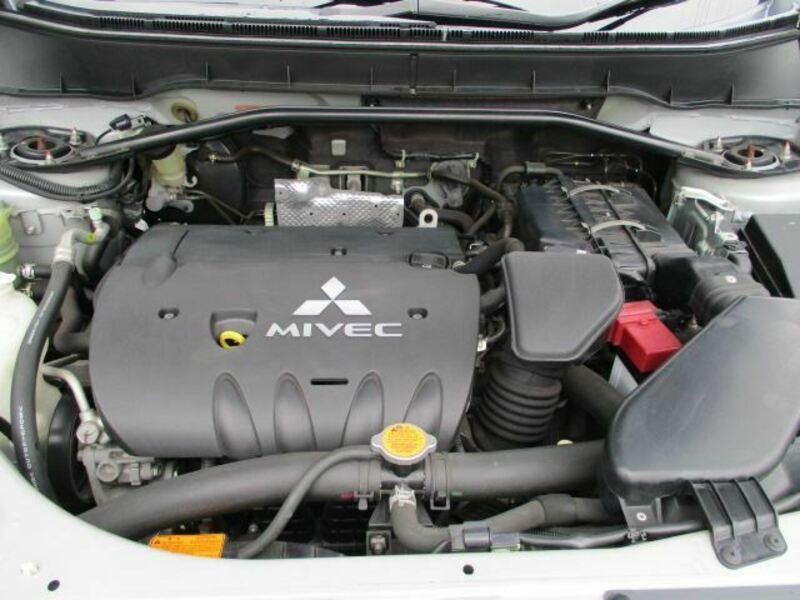 OUTLANDER