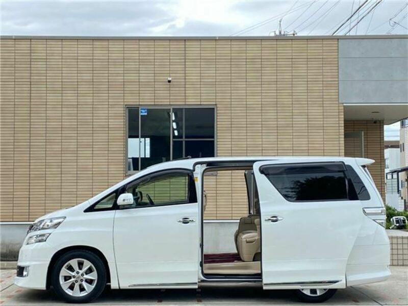 VELLFIRE