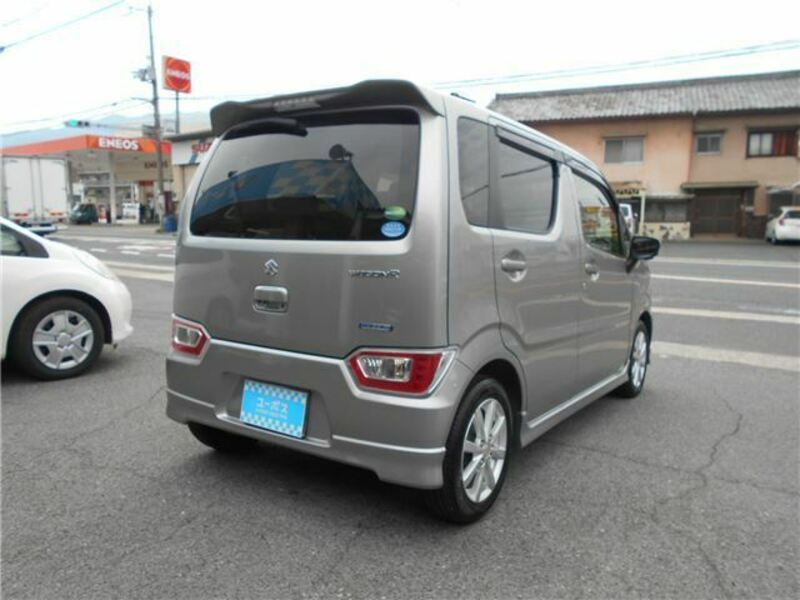 WAGON R-4