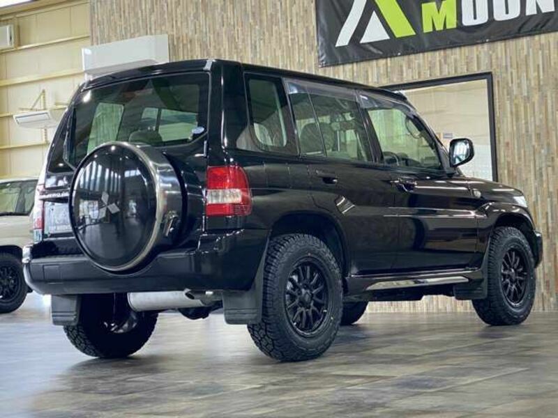 PAJERO IO