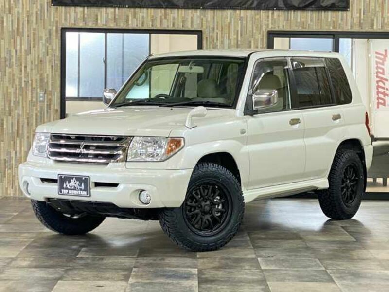 PAJERO IO