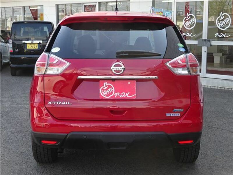 X-TRAIL