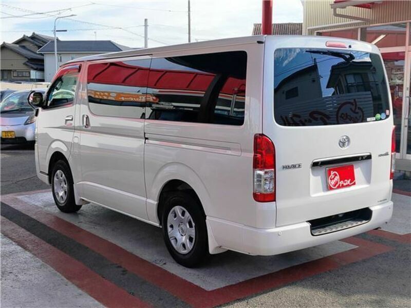 HIACE