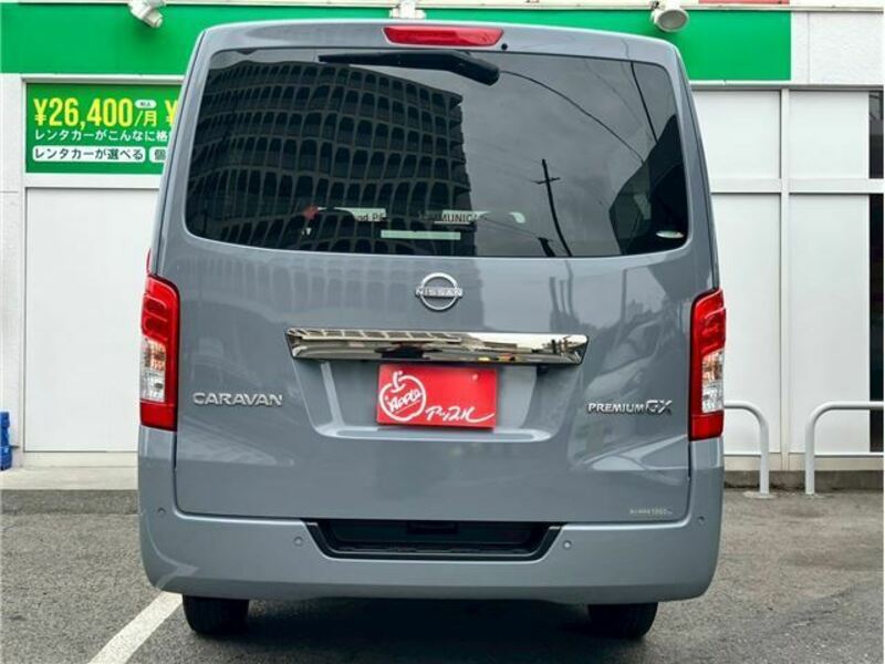 CARAVAN VAN