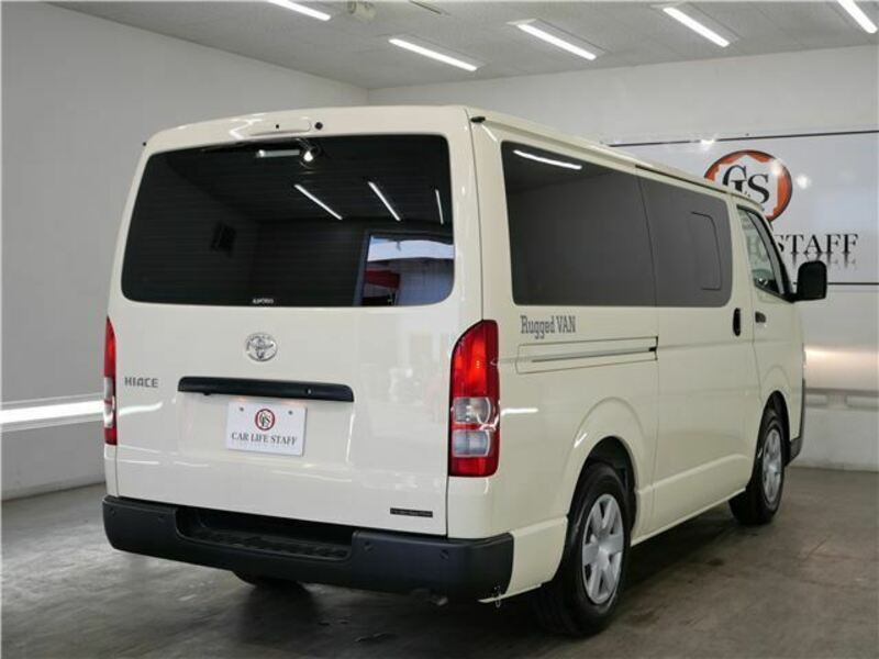 HIACE