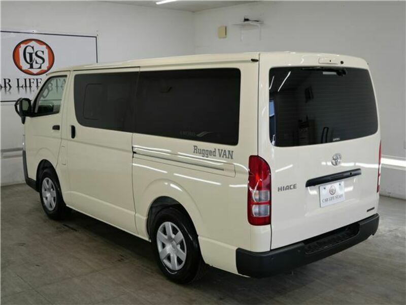 HIACE
