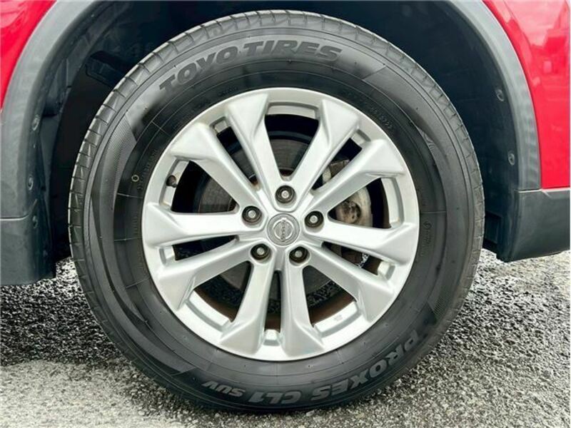 X-TRAIL