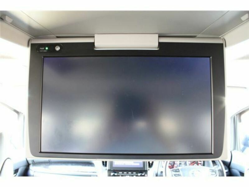 ALPHARD-9