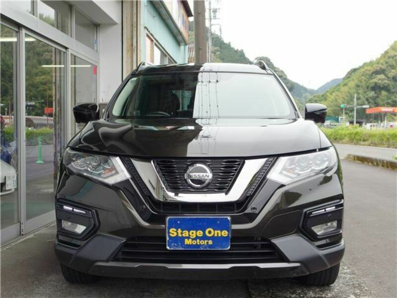 X-TRAIL