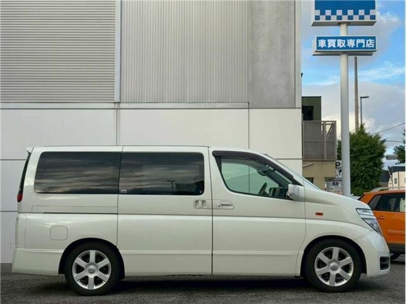 ELGRAND-10