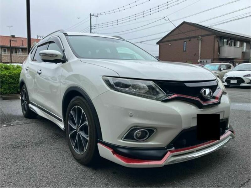 X-TRAIL