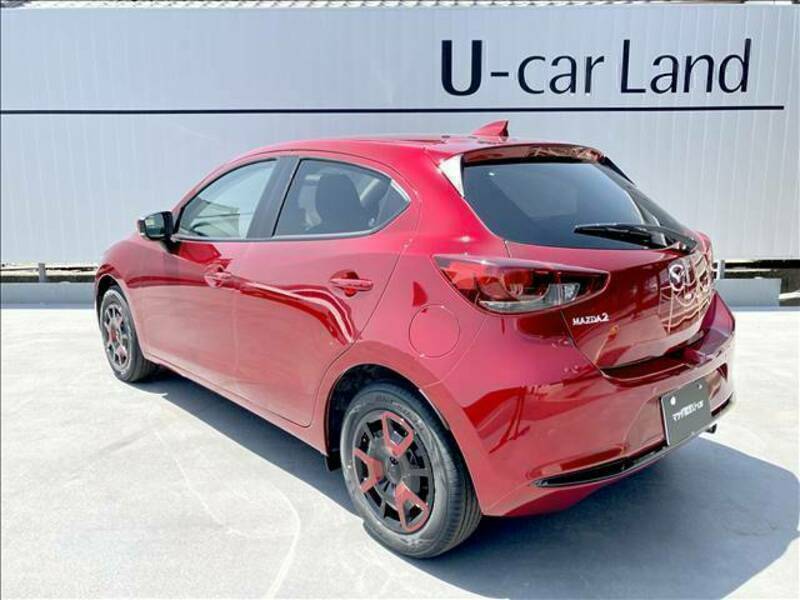 MAZDA2