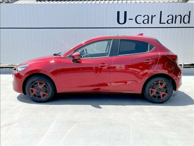 MAZDA2