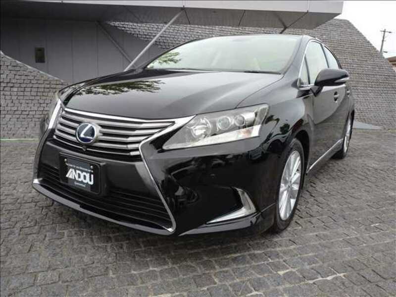 LEXUS HS
