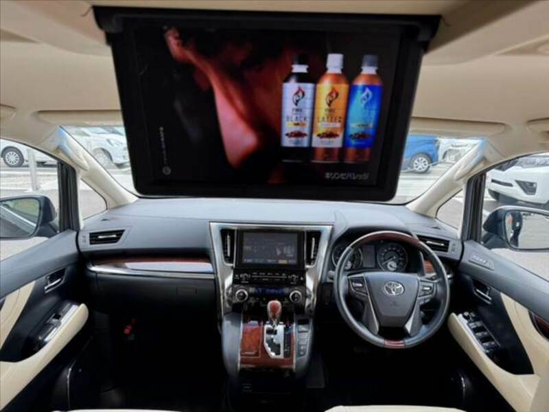 VELLFIRE-1
