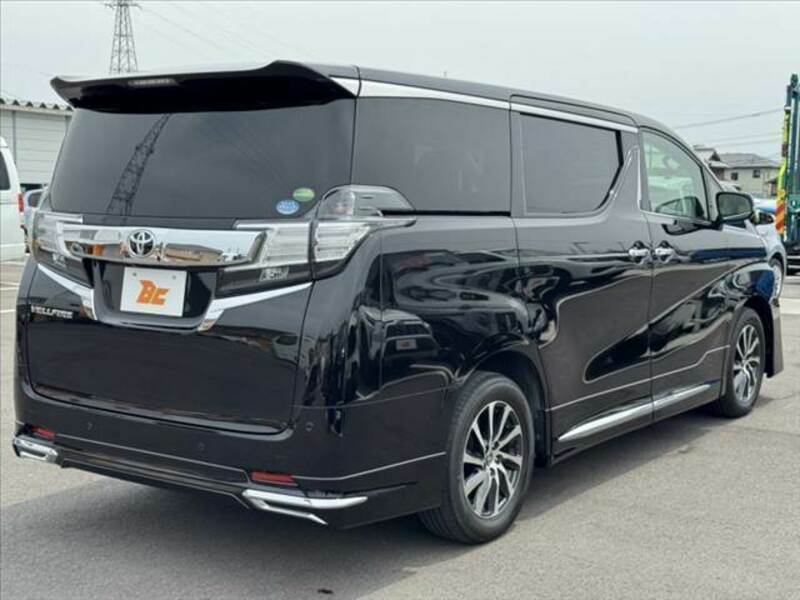 VELLFIRE-14