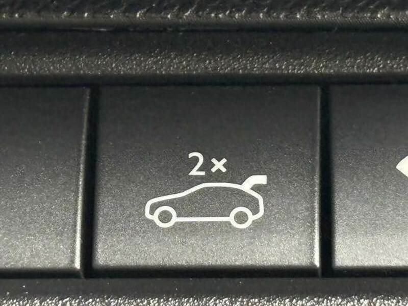 3008