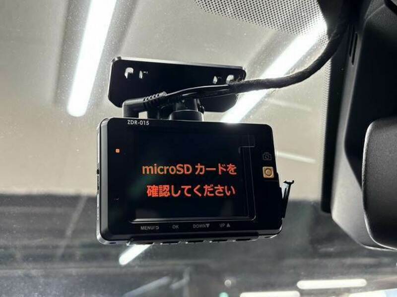 3008