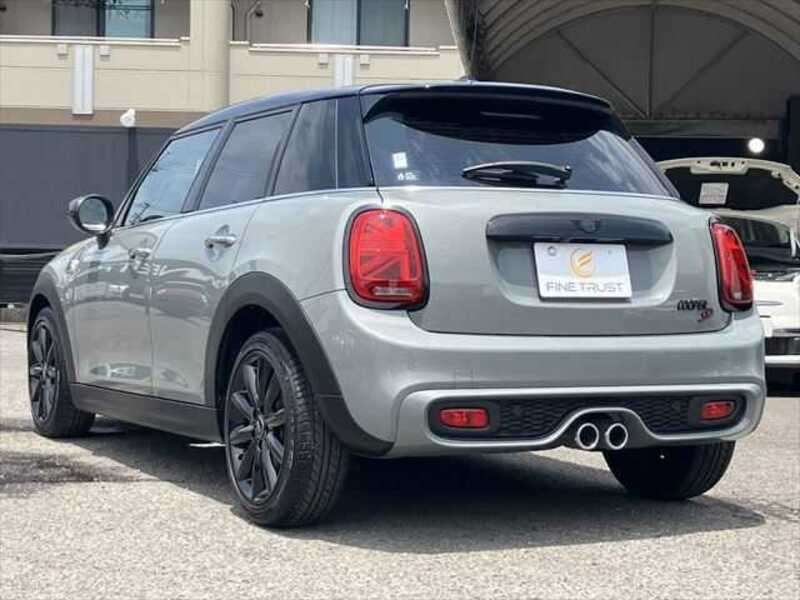 MINI-18