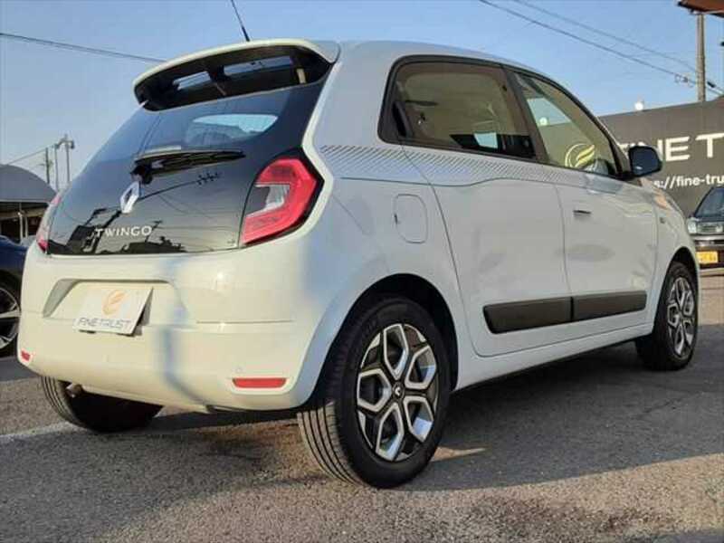 TWINGO