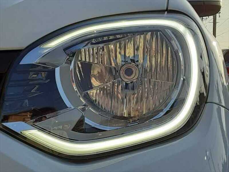 TWINGO