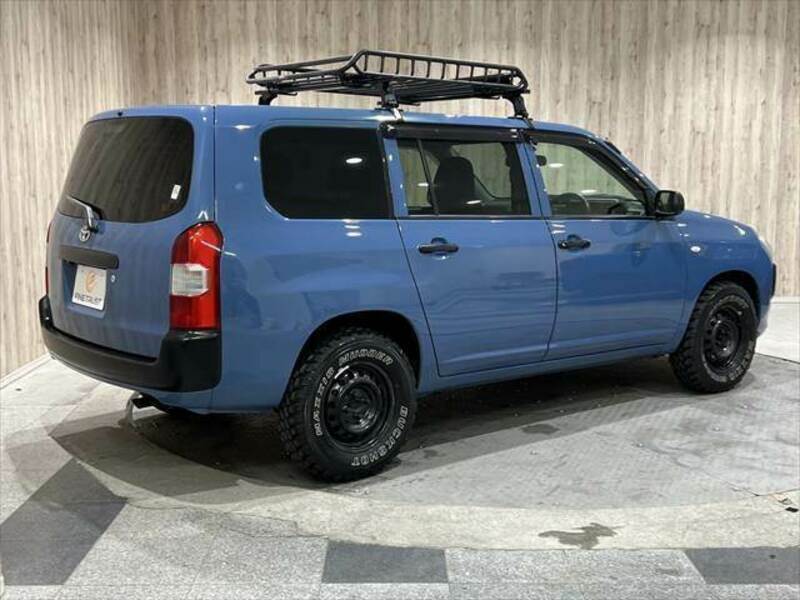 SUCCEED VAN