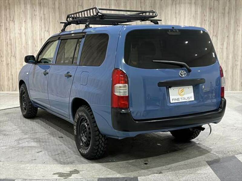 SUCCEED VAN