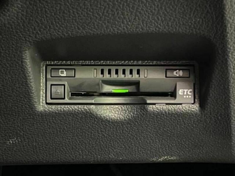 PRIUS-6