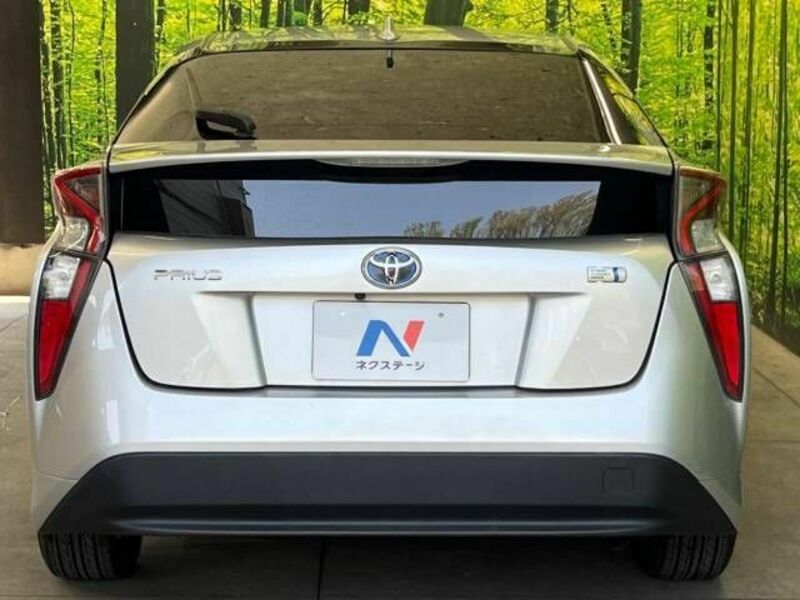 PRIUS-14
