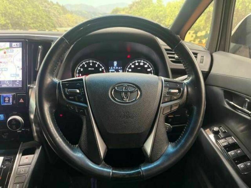 VELLFIRE-11