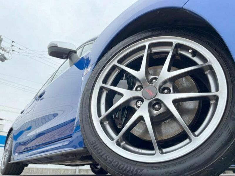 WRX STI-12