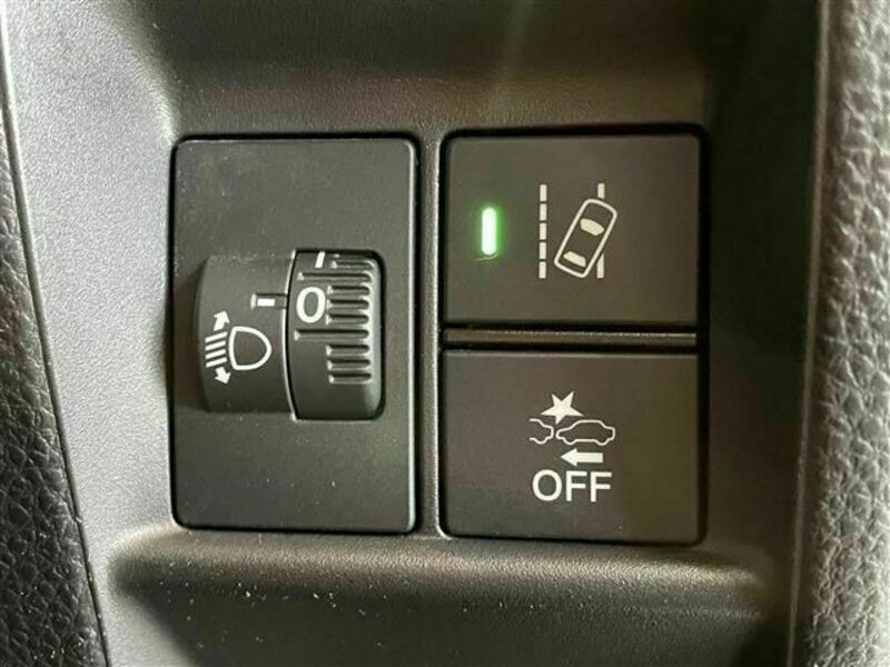 N-VAN