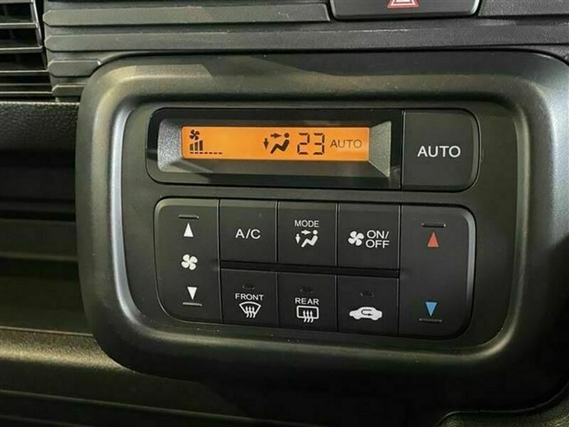 N-VAN