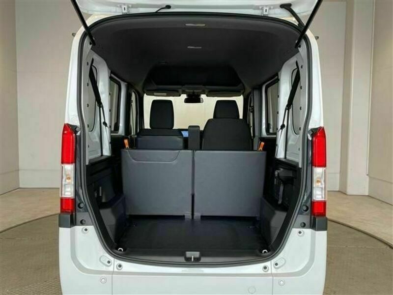 N-VAN