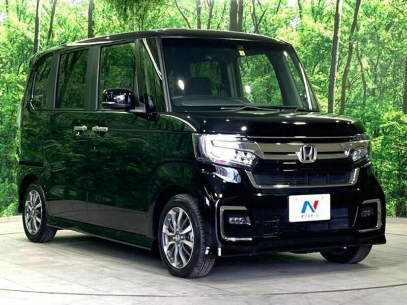 N BOX CUSTOM