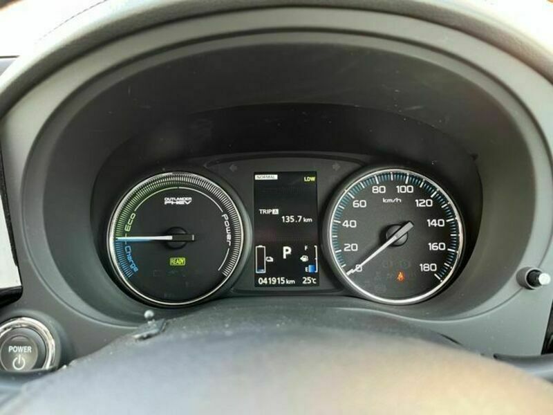 OUTLANDER PHEV