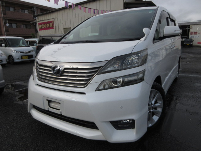 TOYOTA VELLFIRE