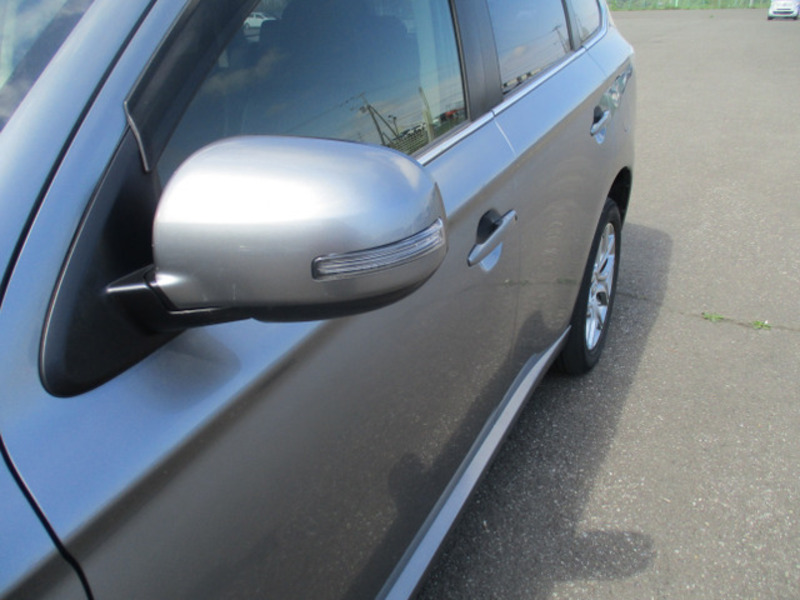 OUTLANDER PHEV