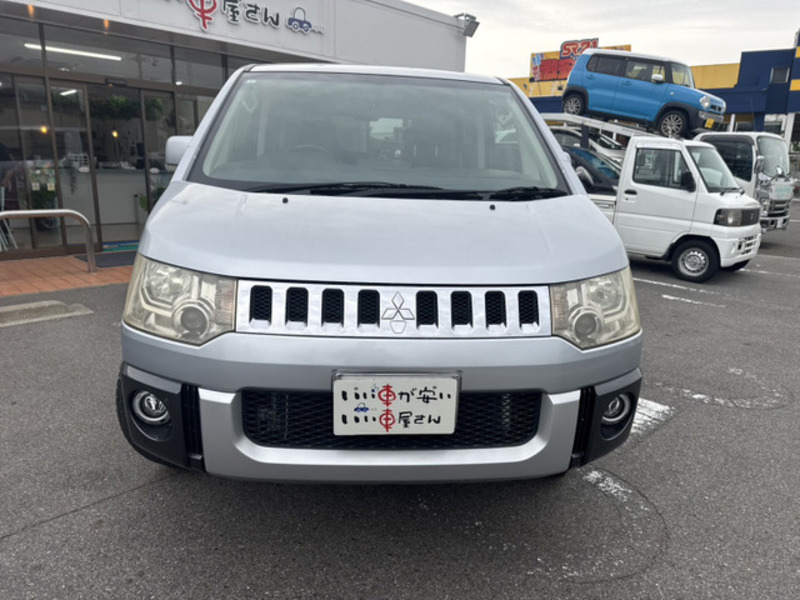 DELICA D5