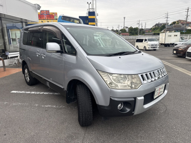 DELICA D5
