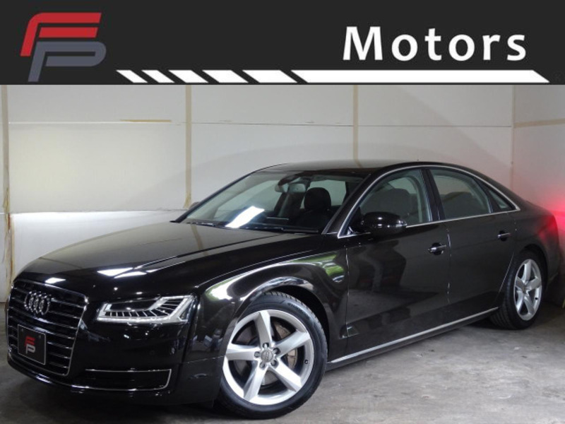AUDI A8