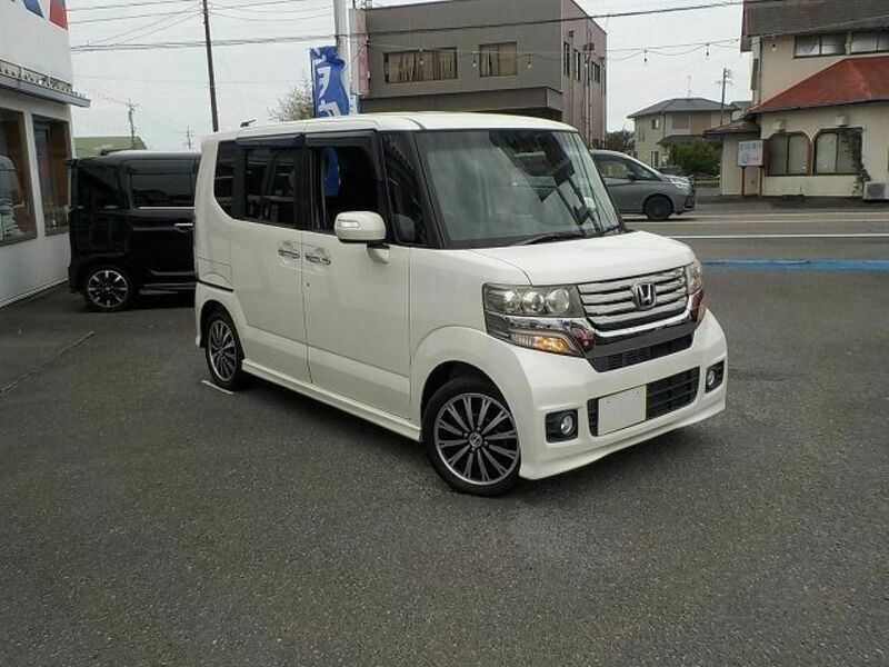 N BOX CUSTOM