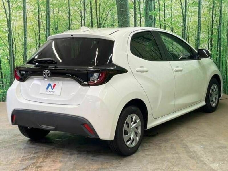 YARIS-12