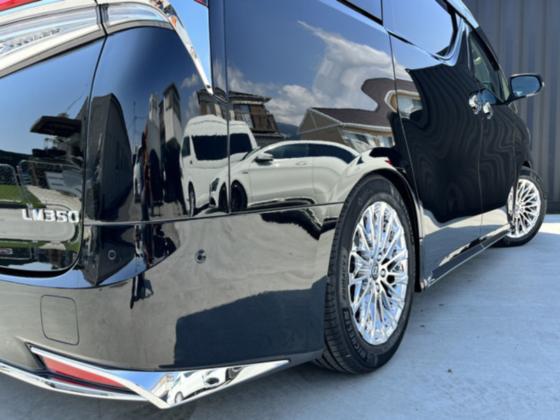 VELLFIRE-8