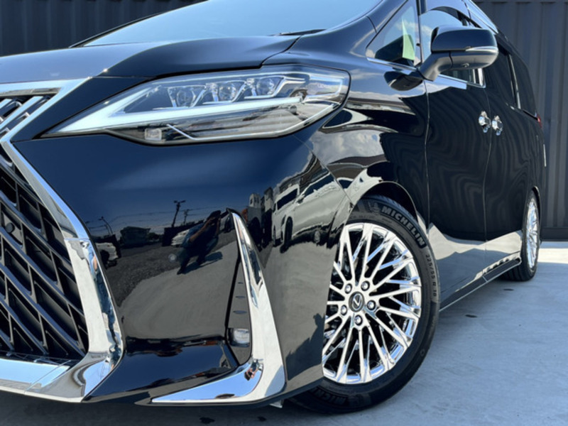VELLFIRE-7