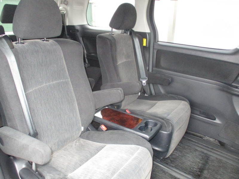 VELLFIRE-14