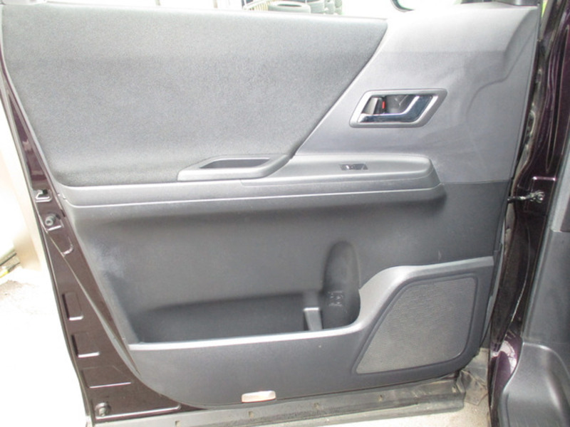 VELLFIRE-16